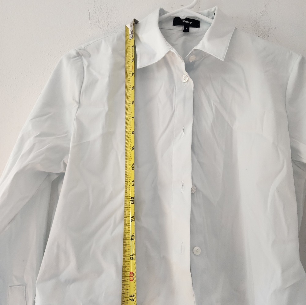 Theory Button Front Crop Dress Shirt - Picture 3 of 6